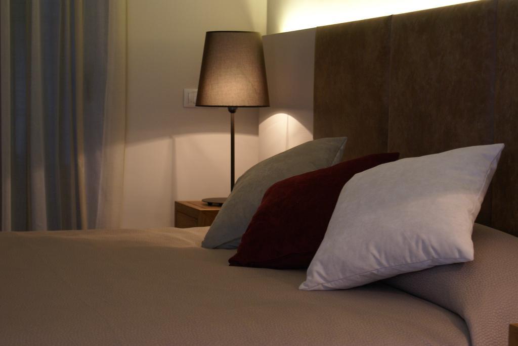 Aparthotel K Figueres  Szoba fotó